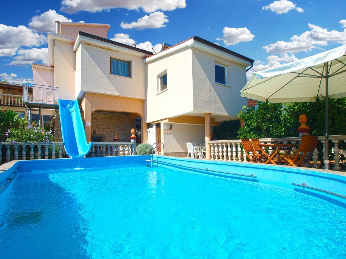 Apartments Vrcevan 811 Медулин Екстер'єр фото