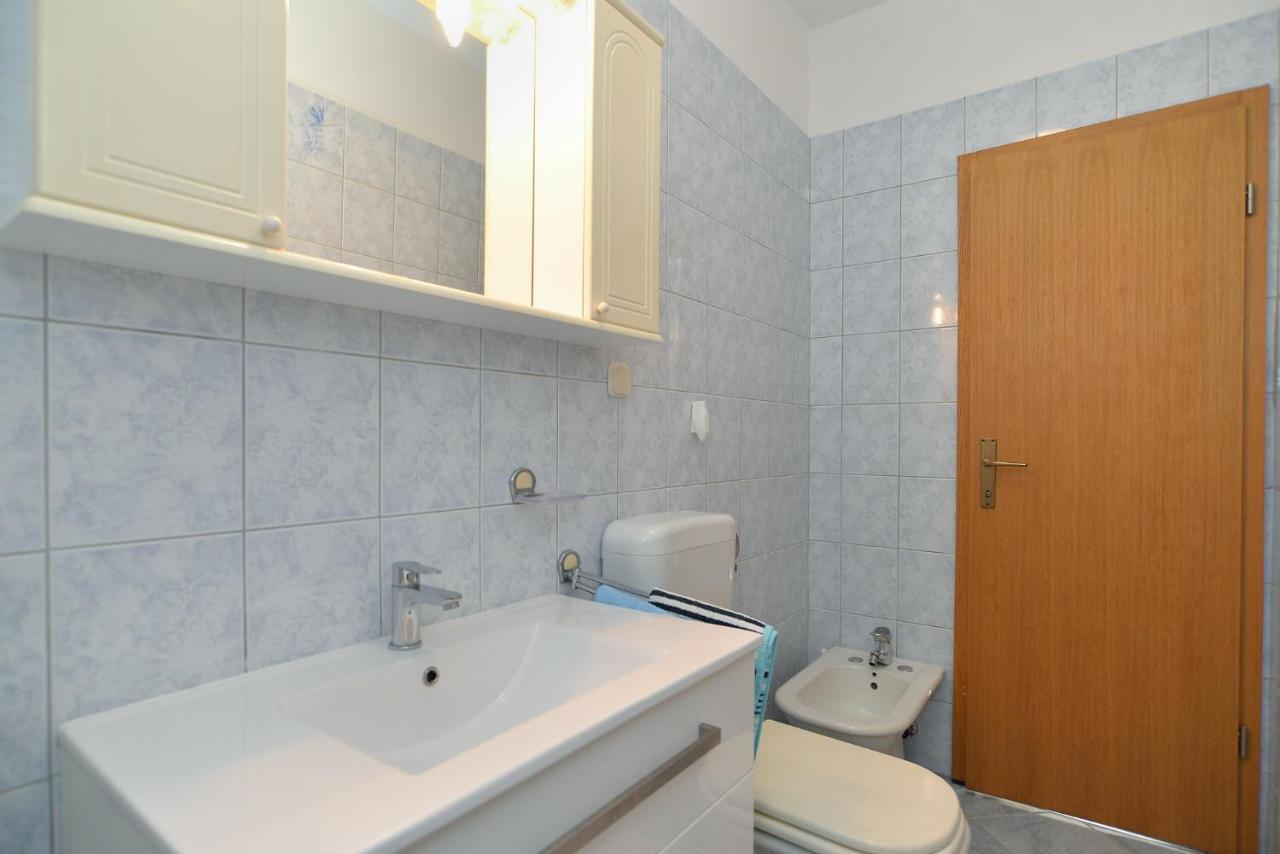 Apartments Vrcevan 811 Медулин Екстер'єр фото