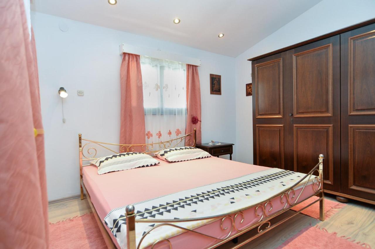 Apartments Vrcevan 811 Медулин Екстер'єр фото