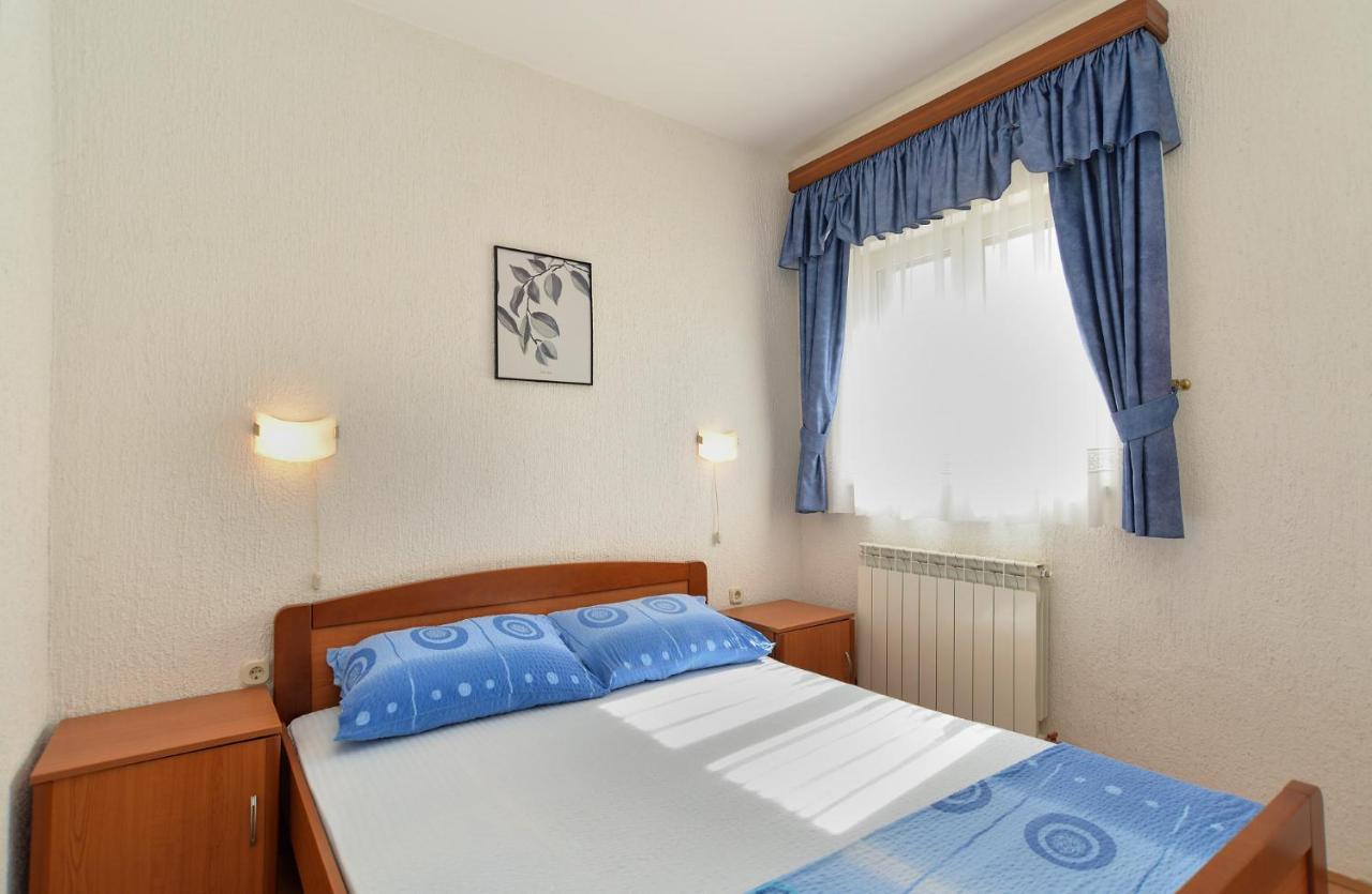 Apartments Vrcevan 811 Медулин Екстер'єр фото
