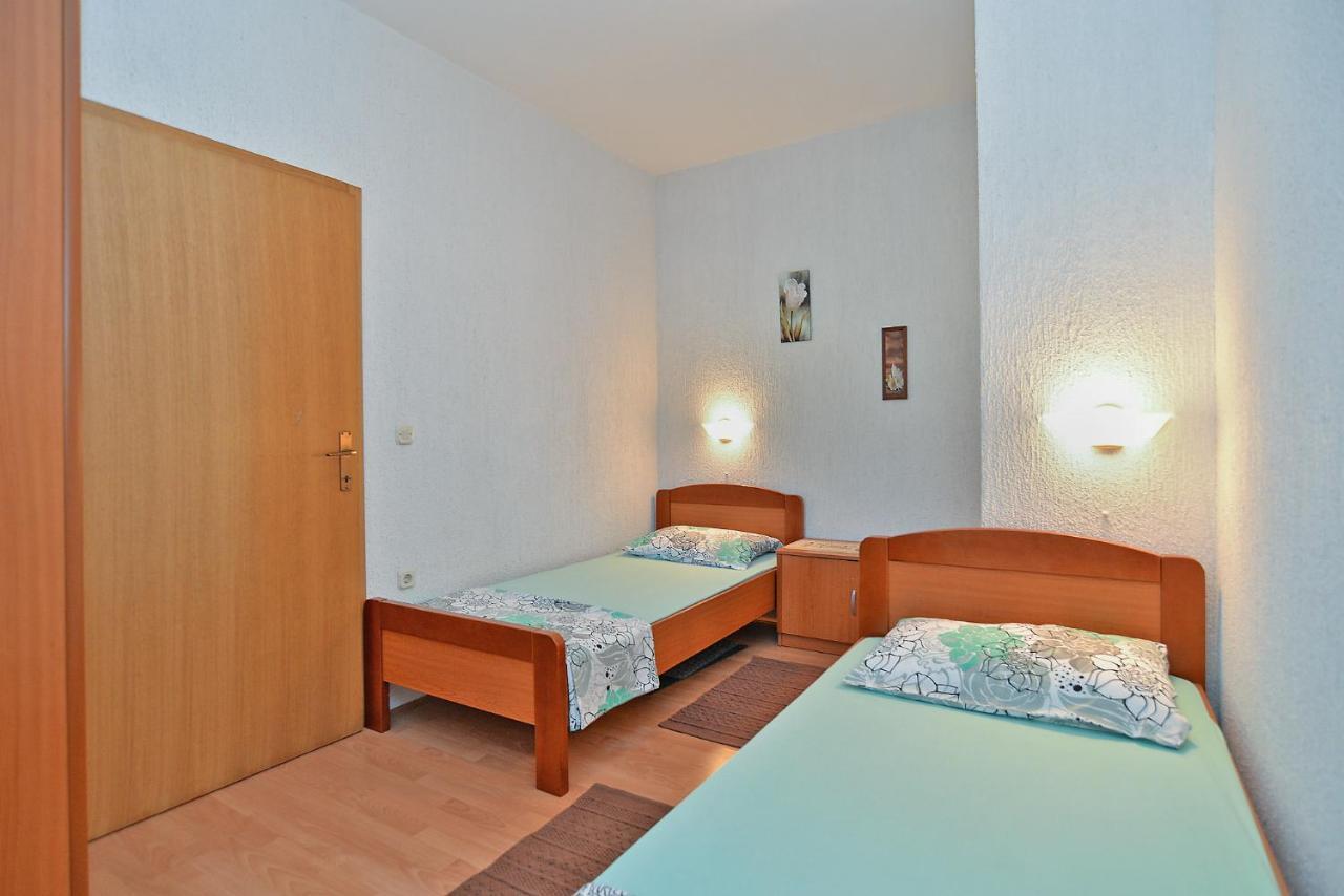 Apartments Vrcevan 811 Медулин Екстер'єр фото